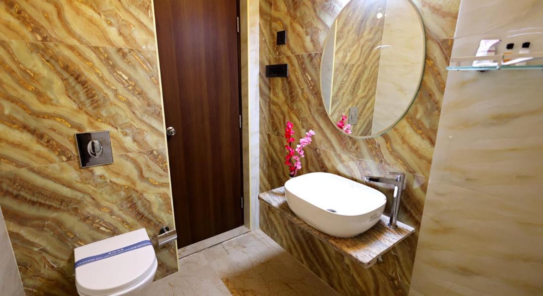 Hotel Elpaso Salem Luaran gambar