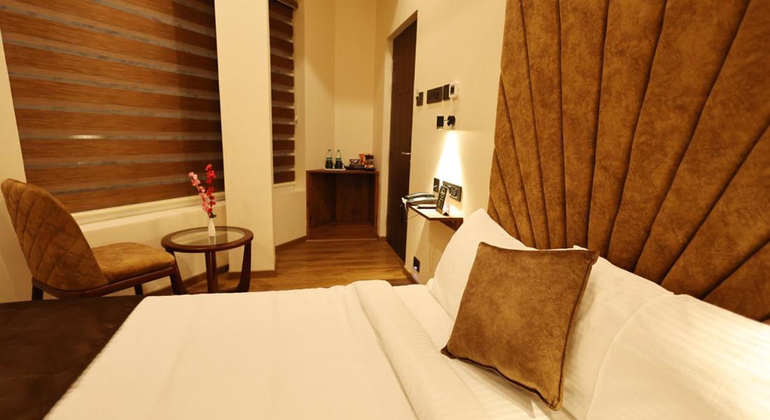 Hotel Elpaso Salem Luaran gambar